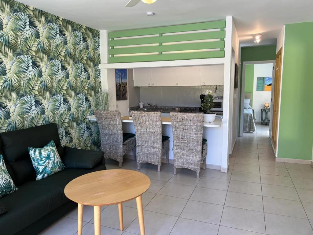 Atlantic Garden Andrew Apartments Pool Air Conditioning コラレホ エクステリア 写真