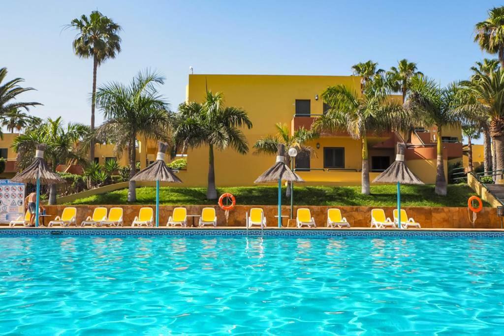 Atlantic Garden Andrew Apartments Pool Air Conditioning コラレホ エクステリア 写真